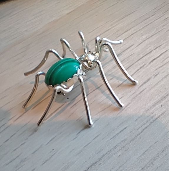 E. Spencer Navajo Sterling Silver Green Malachite Stone Spider Pin Brooch - Picture 4 of 7